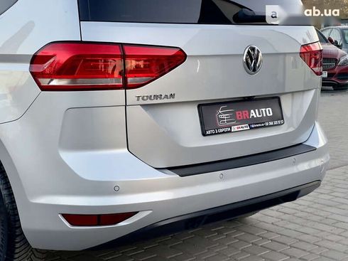 Volkswagen Touran 2018 - фото 24