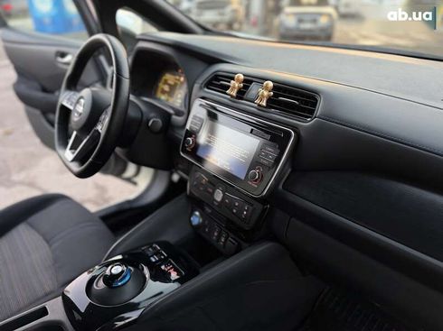Nissan Leaf 2019 - фото 24