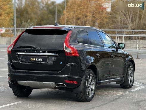 Volvo XC60 2016 - фото 19