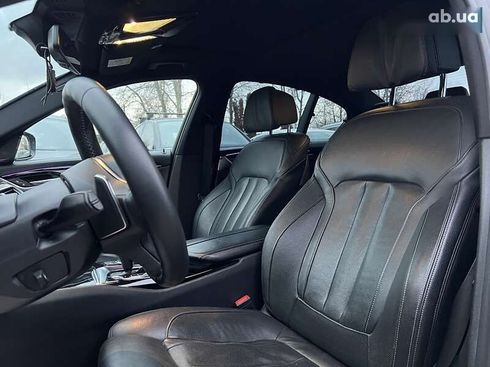 BMW 5 серия 2018 - фото 9