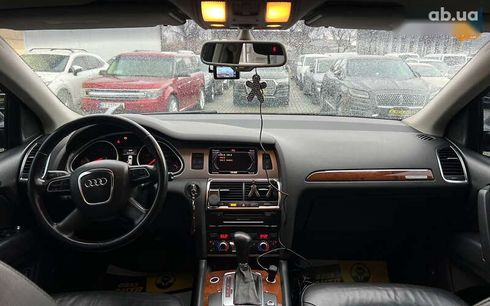 Audi Q7 2010 - фото 18