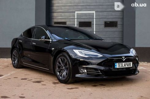 Tesla Model S 2018 - фото 11