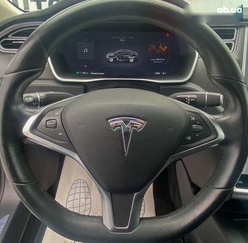 Tesla Model S 2017 - фото 23