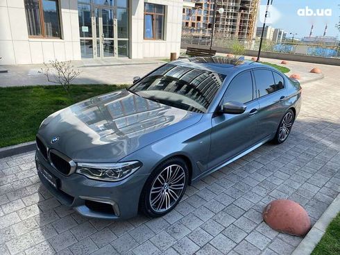 BMW 5 серия 2019 - фото 20