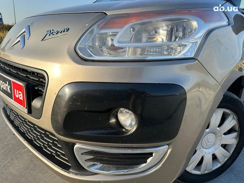 Citroёn C3 Picasso 2012 бежевый - фото 2