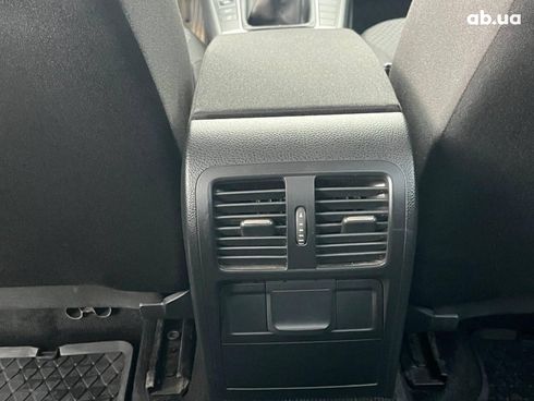 Volkswagen passat b7 2013 серый - фото 11