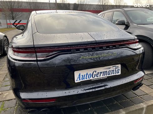 Porsche Panamera Turbo 2021 - фото 29