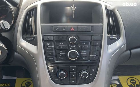 Opel Astra 2011 - фото 15