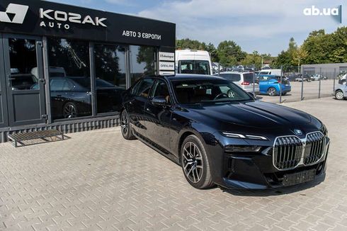BMW i7 2024 - фото 6