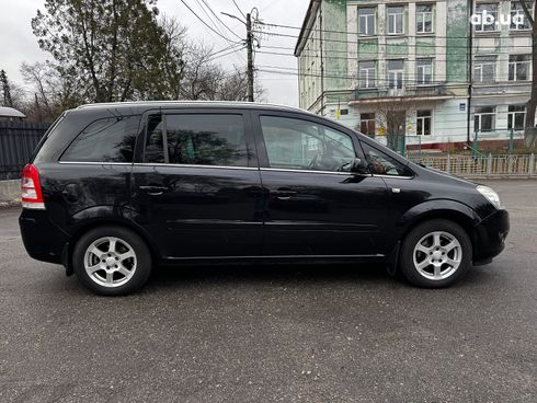 Opel Zafira 2009 черный - фото 11