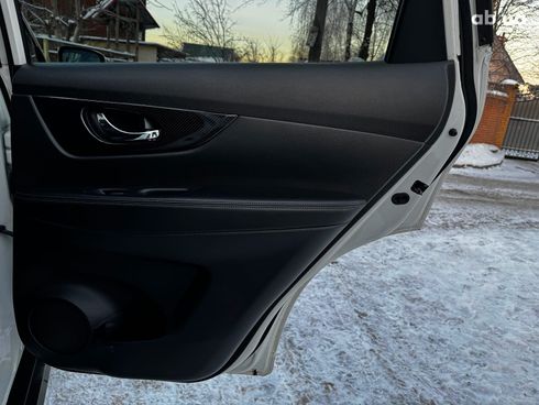 Nissan Rogue 2018 белый - фото 34