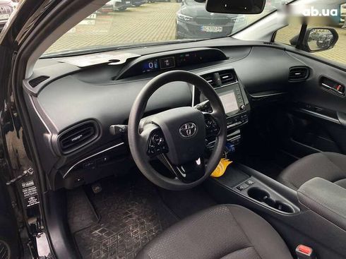 Toyota Prius 2022 - фото 11