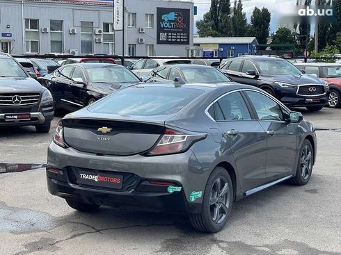 Chevrolet Volt 2017 - фото 13
