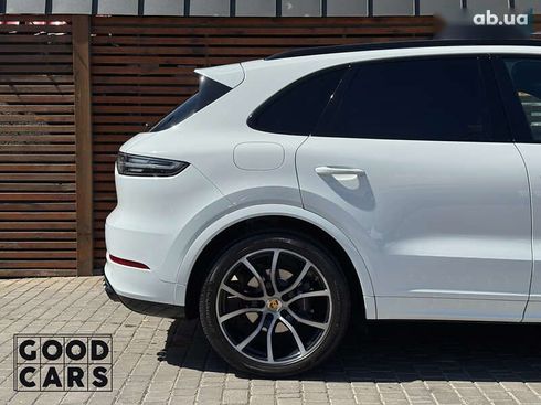 Porsche Cayenne 2018 - фото 18