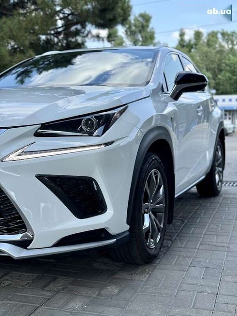 Lexus NX 2021 - фото 6