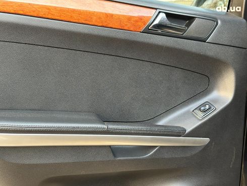 Mercedes-Benz M-Класс 2006 черный - фото 16