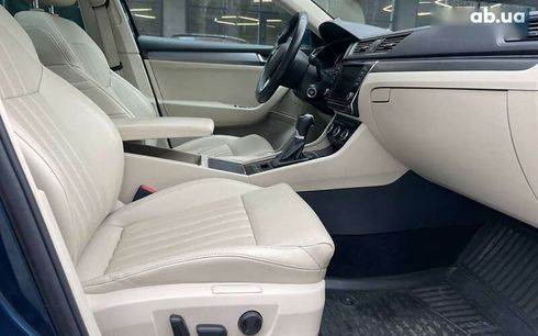 Skoda Superb 2016 - фото 16
