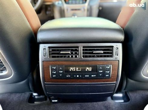 Toyota Land Cruiser 2016 - фото 29