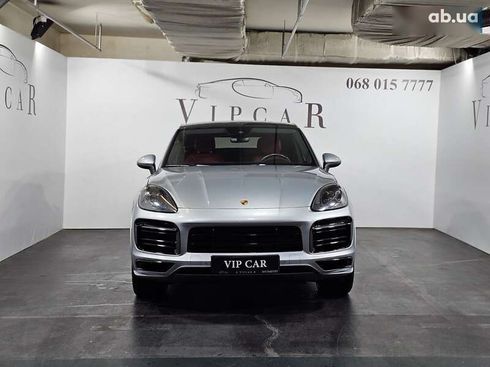 Porsche Cayenne Coupe 2021 - фото 3