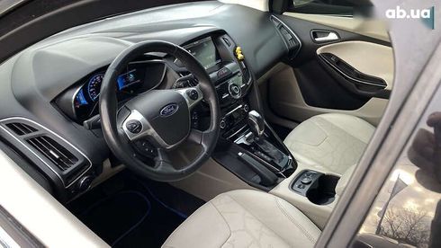 Ford Focus 2014 - фото 21