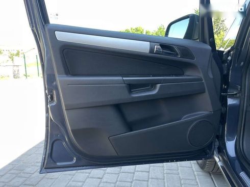 Opel Zafira 2010 - фото 23