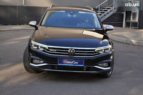 Volkswagen passat alltrack 2022 - фото 4