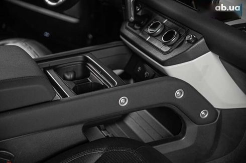 Land Rover Defender 2022 - фото 13