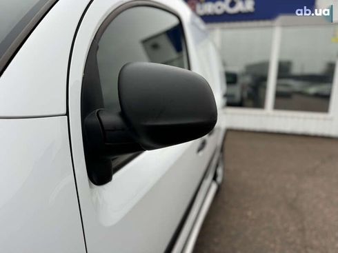 Renault Kangoo 2022 - фото 13