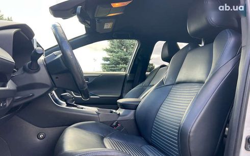 Toyota RAV4 2020 - фото 9