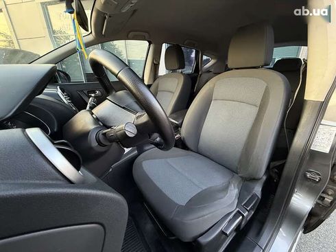 Nissan Qashqai 2012 - фото 16