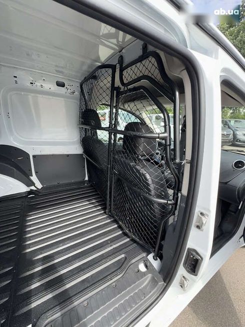 Renault Kangoo 2020 - фото 26