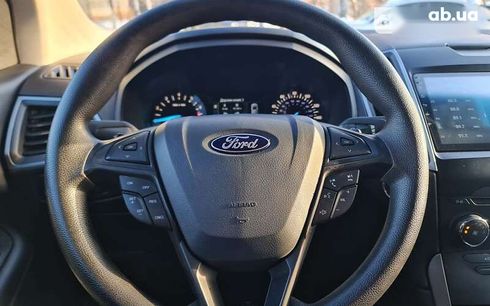 Ford Edge 2017 - фото 12
