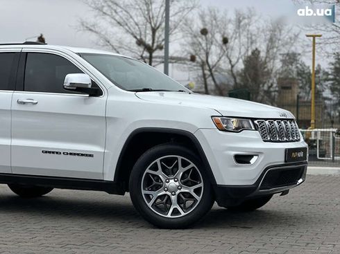 Jeep Grand Cherokee 2019 - фото 10