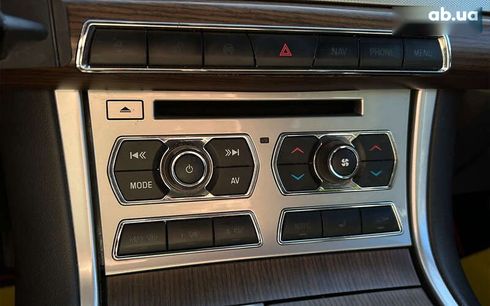Jaguar XF 2013 - фото 22