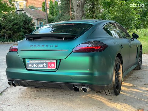 Porsche Panamera 2010 зеленый - фото 10