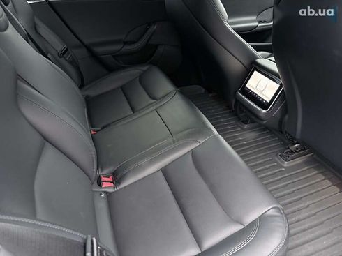 Tesla Model S 2022 - фото 11