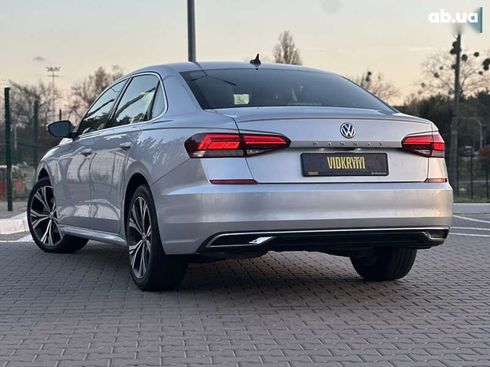 Volkswagen Passat 2021 - фото 23