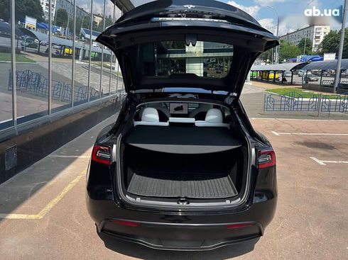 Tesla Model Y 2023 - фото 16