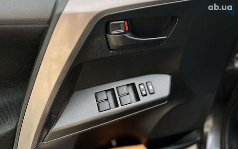 Toyota RAV4 2018 - фото 18