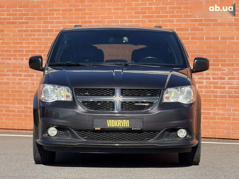 Dodge grand caravan 2019 - фото 3