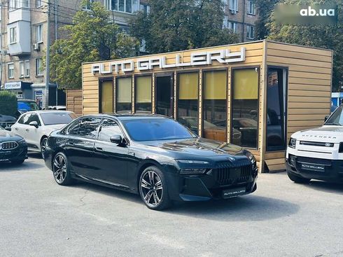 BMW 7 серия 2024 - фото 7