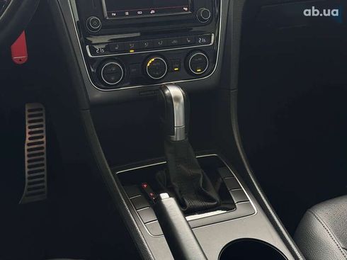 Volkswagen Passat 2017 - фото 27