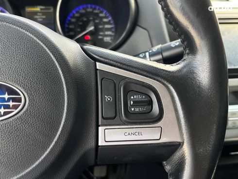 Subaru Legacy 2014 белый - фото 37