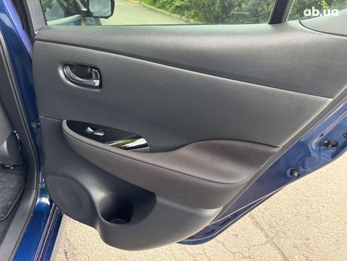 Nissan Leaf 2022 синий - фото 20