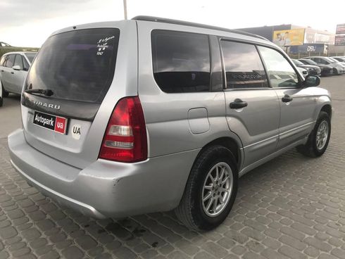 Subaru Forester 2005 серый - фото 7