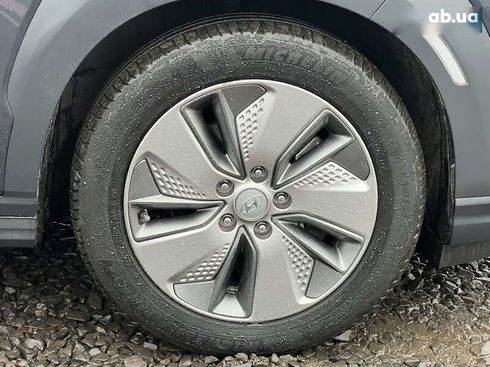 Hyundai Kona Electric 2021 - фото 25