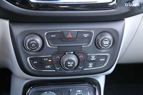 Jeep Compass 2019 - фото 19
