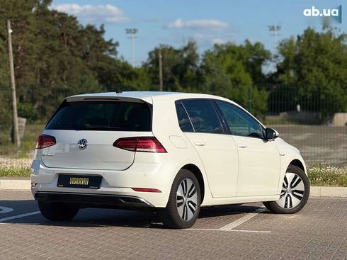 Volkswagen e-Golf 2017 - фото 19