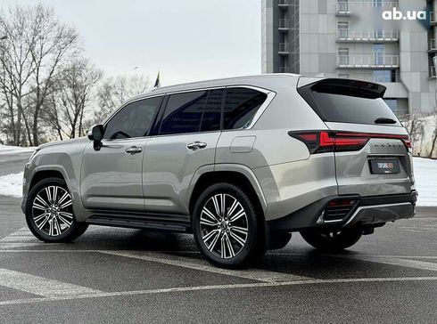 Lexus LX 2022 - фото 8