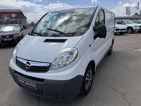 Opel Vivaro 2014 - фото 2